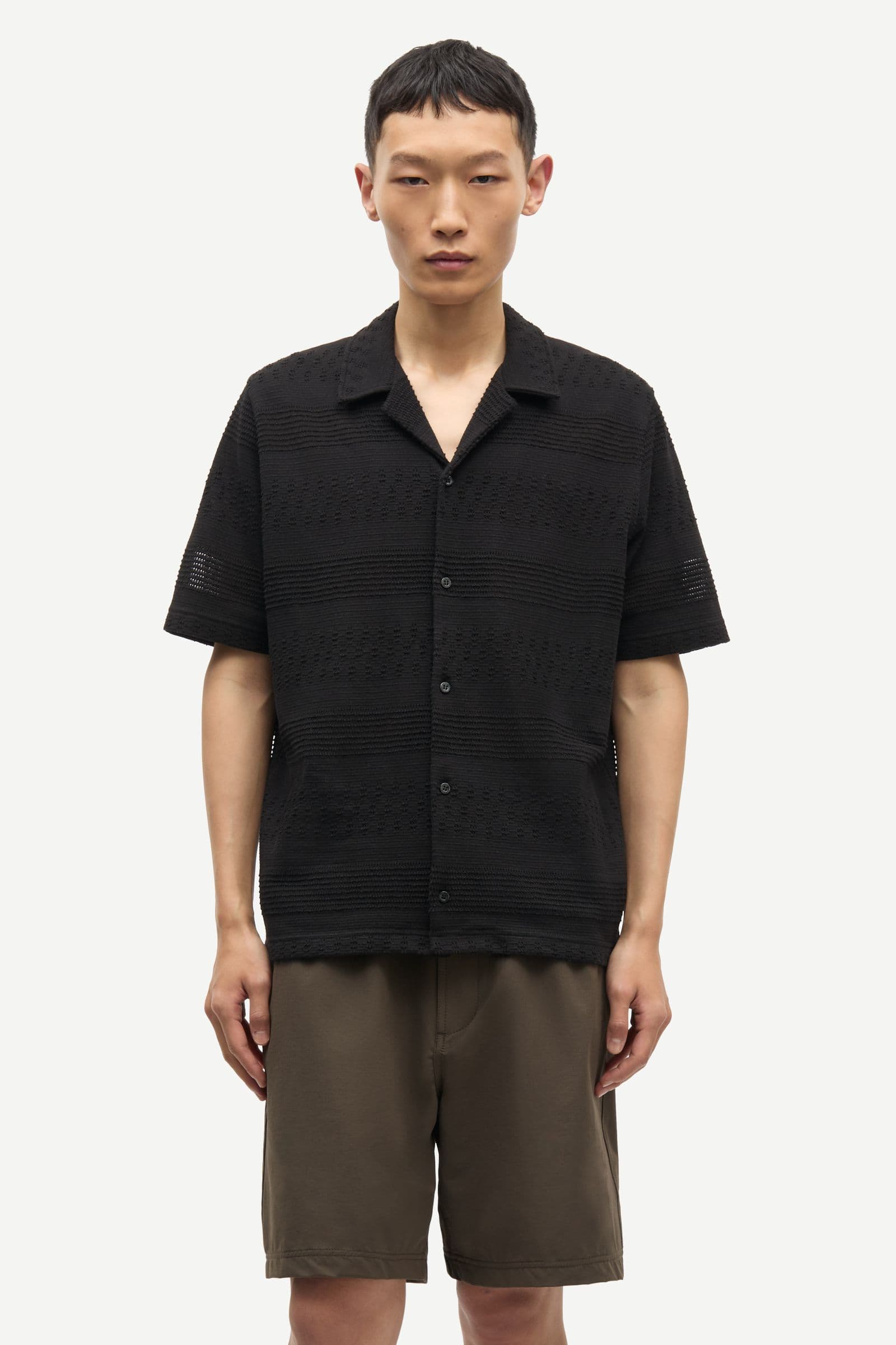 NEW COLLECTION+ESSENTIALS